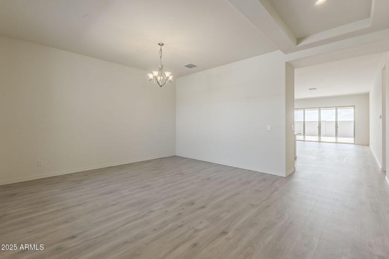 9-web-or-mls-Ocotillo-9