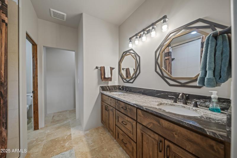 1207 Roadrunner00028