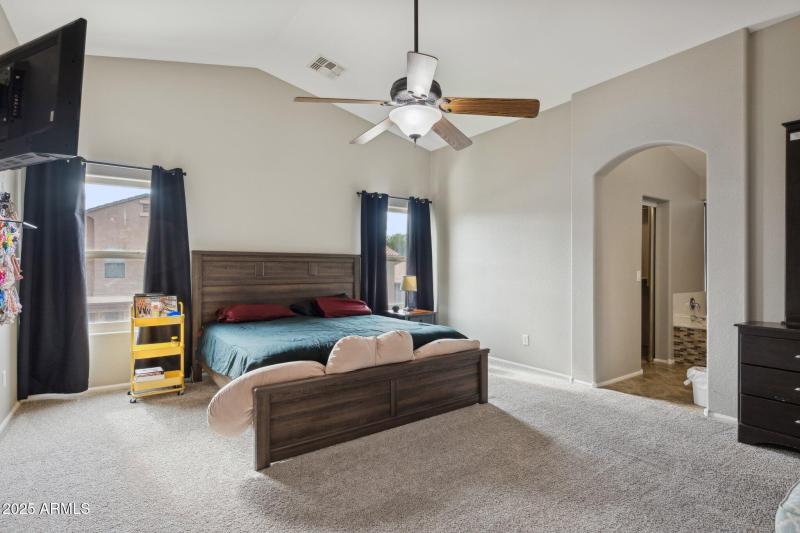 26-web-or-mls-41919-colby-dr