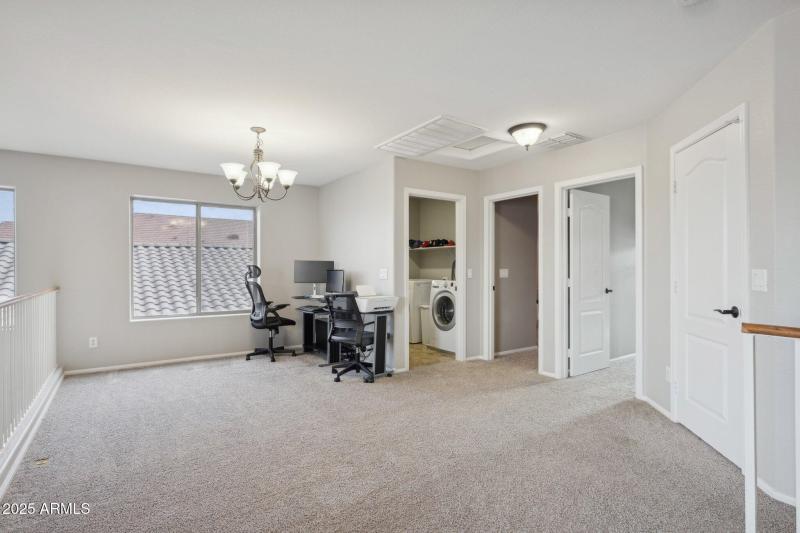 23-web-or-mls-41919-colby-dr