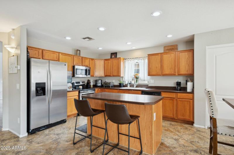 13-web-or-mls-41919-colby-dr