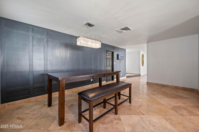 4046 E Hidalgo Ave Phoenix AZ 85040-35