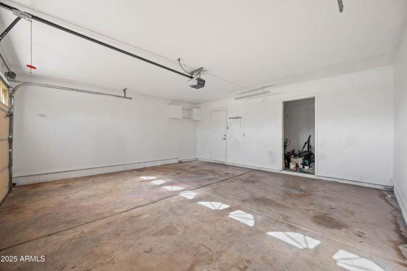 4046 E Hidalgo Ave Phoenix AZ 85040-47