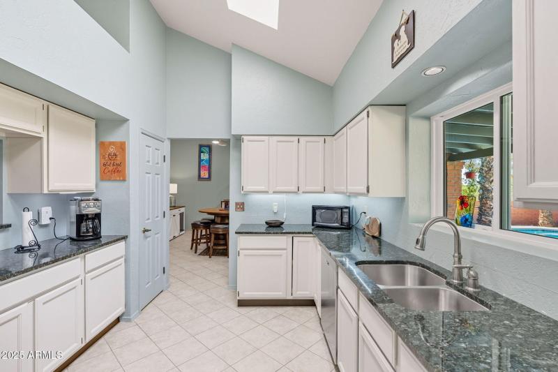 68-web-or-mls-Avenida De Pimeria Alta-49