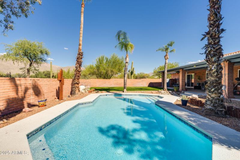 86-web-or-mls-Avenida De Pimeria Alta-67