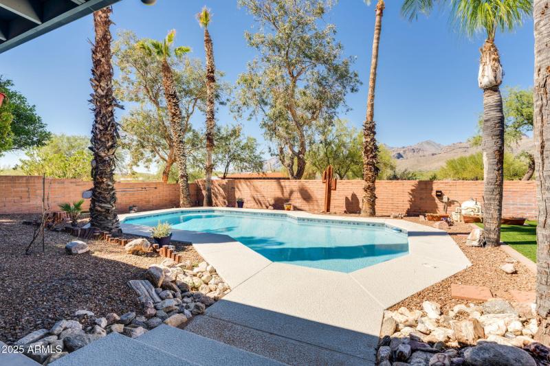 88-web-or-mls-Avenida De Pimeria Alta-69