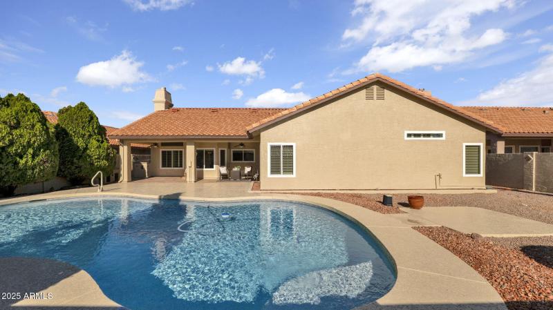 25-web-or-mls-P1310272