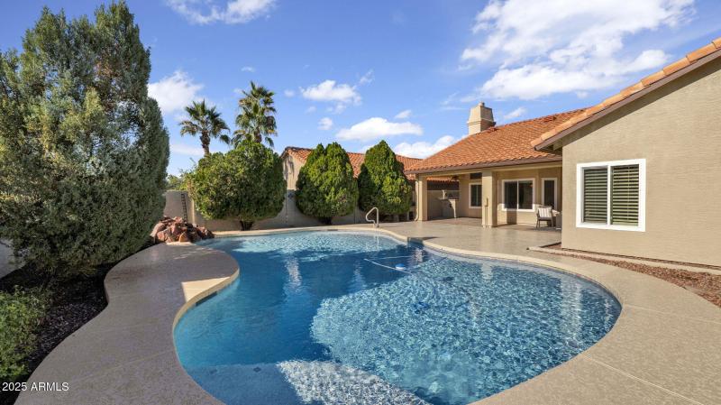 75-web-or-mls-P1310274 (2)