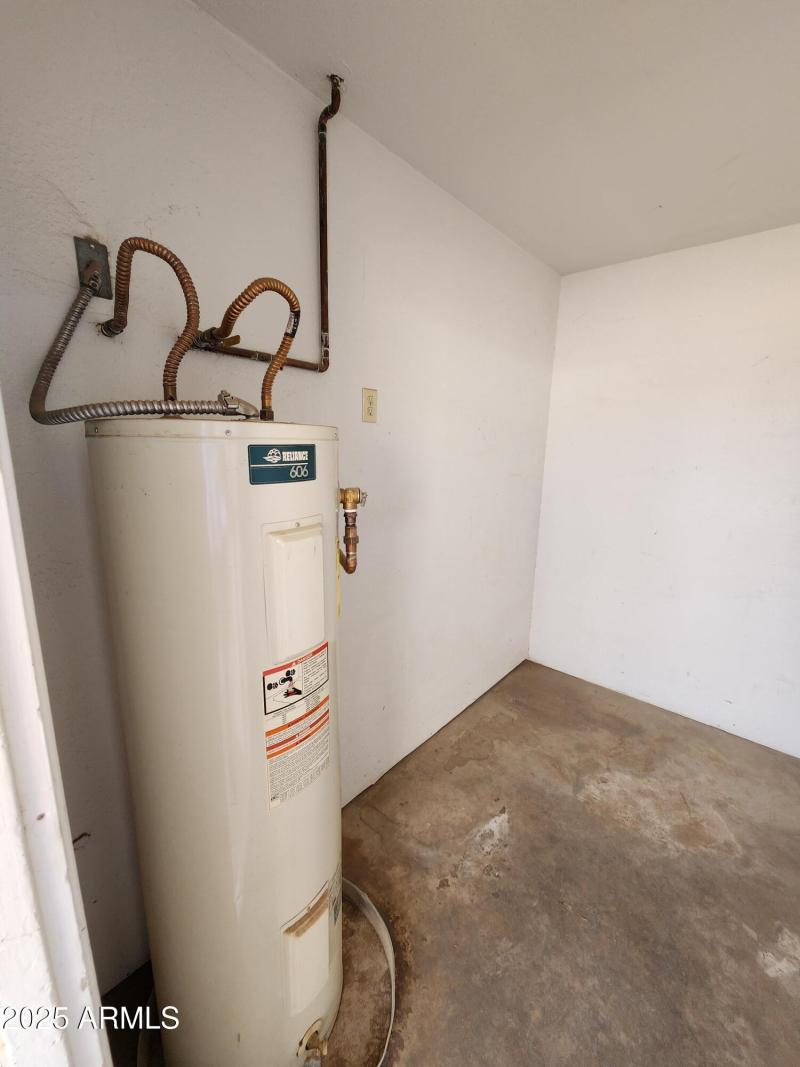 13f-208-152-16594113_1wY4db69_13