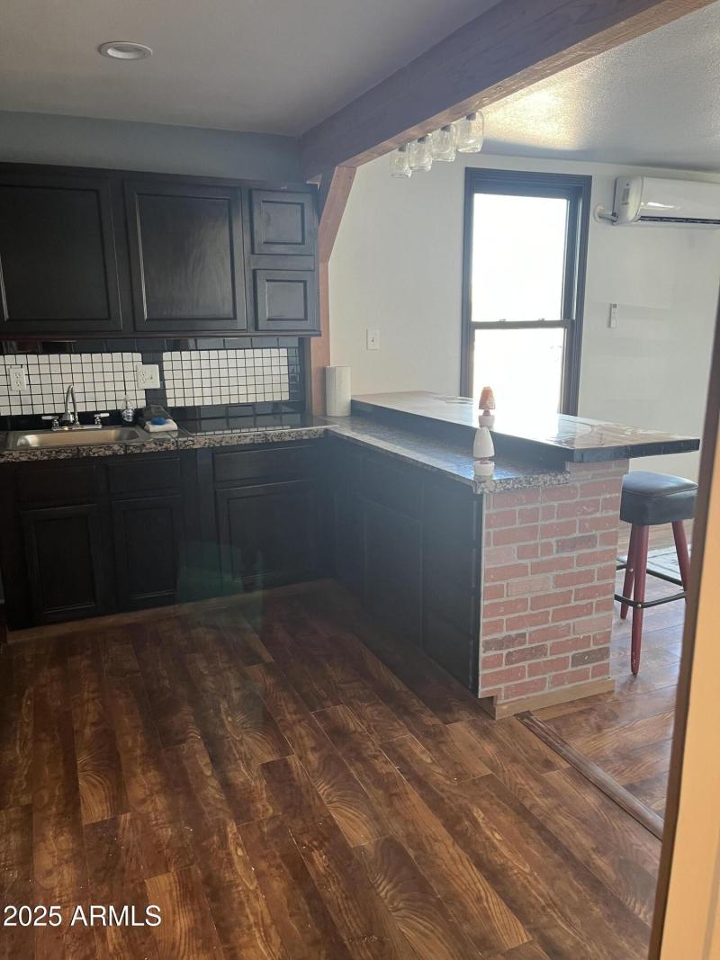 445 N Kilbright Kitchen A2