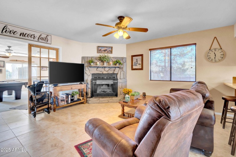 11-web-or-mls-4244 E Ashler Hill Dr-11