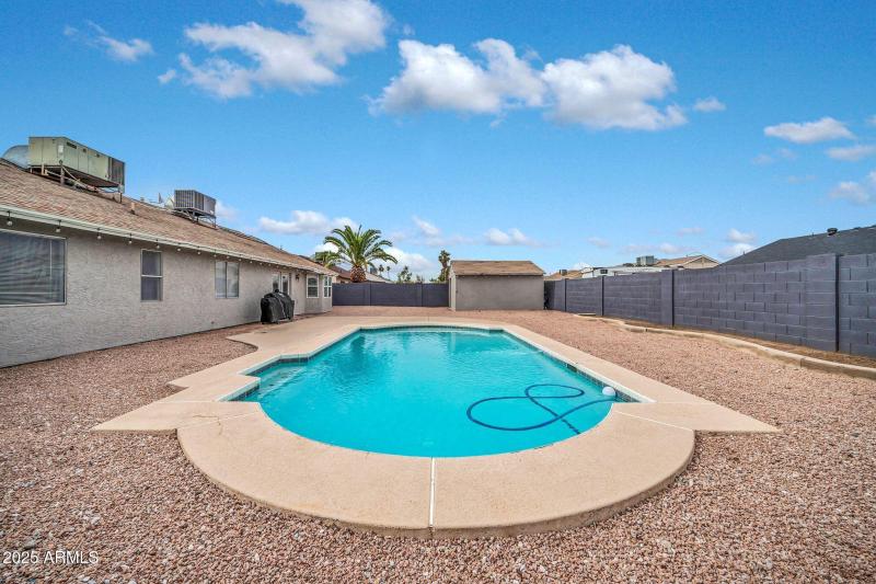 7138 W Cholla St-44