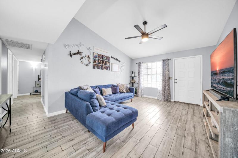 7138 W Cholla St-10