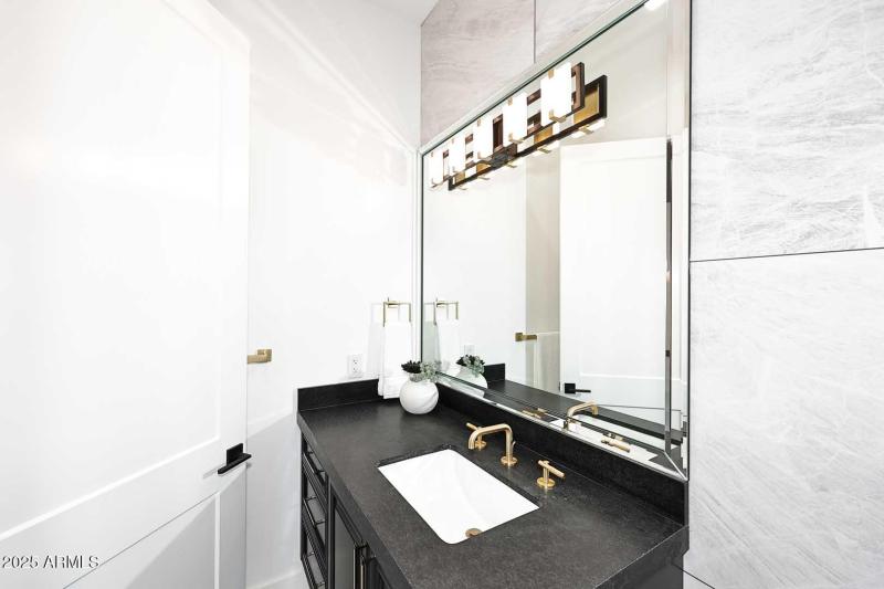 4th Bedroom-Office-Ensuite