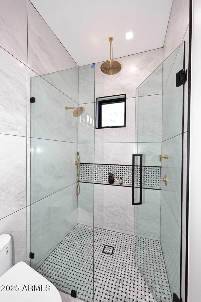 4th Bedroom-Office-Ensuite-Shower