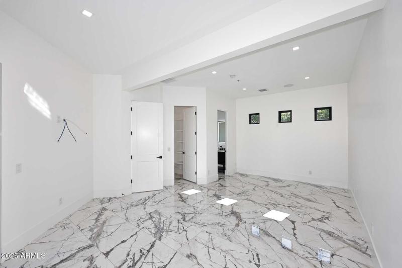 Guest House-Bedroom2