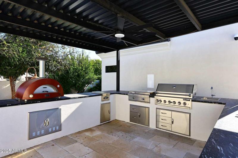 Pergola-BBQ & Pizza Oven