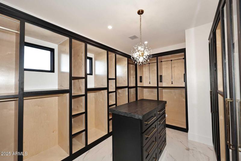 Primary Bath-2nd Closet