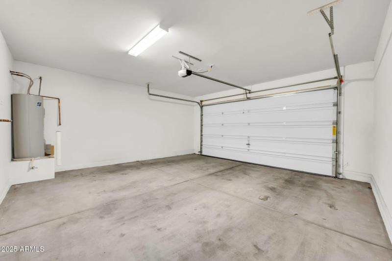 1737 E Desert Breeze Pl-26