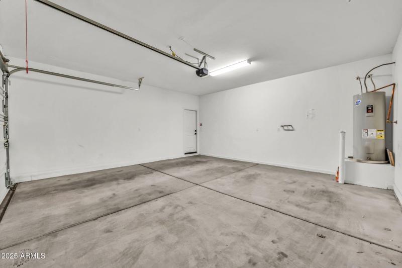 1737 E Desert Breeze Pl-25