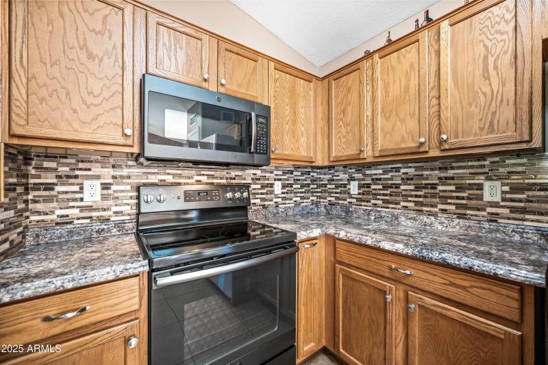 18-14022N127D-ocupix-SEQ