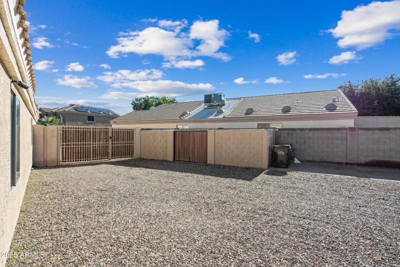 42-14022N127D-ocupix-SEQ