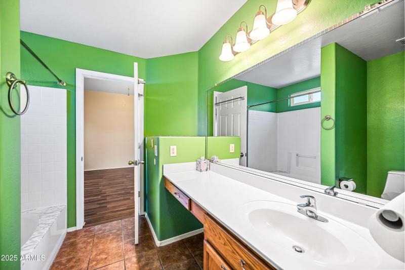 54-14022N127D-ocupix-SEQ