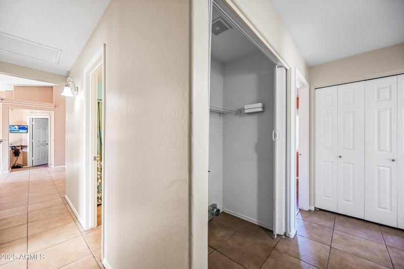 56-14022N127D-ocupix-SEQ