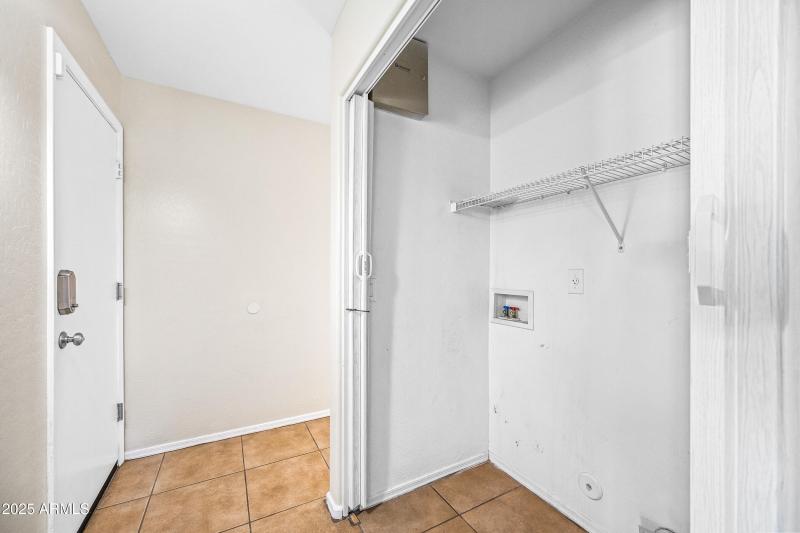 63-14022N127D-ocupix-SEQ