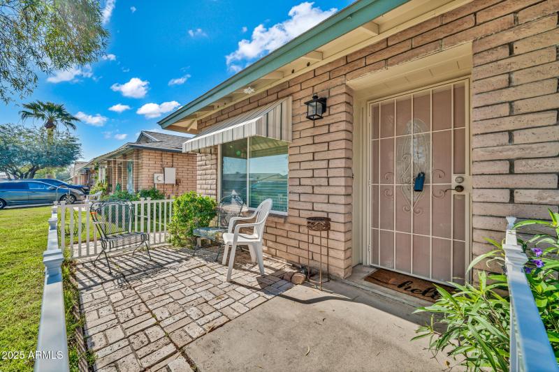 10002 N 97th Dr-1_(2048)