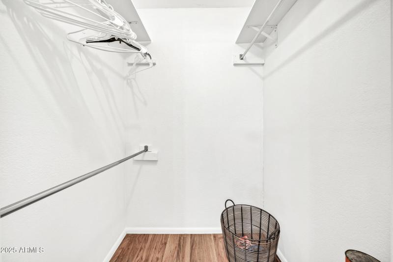 10002 N 97th Dr-21_(2048)