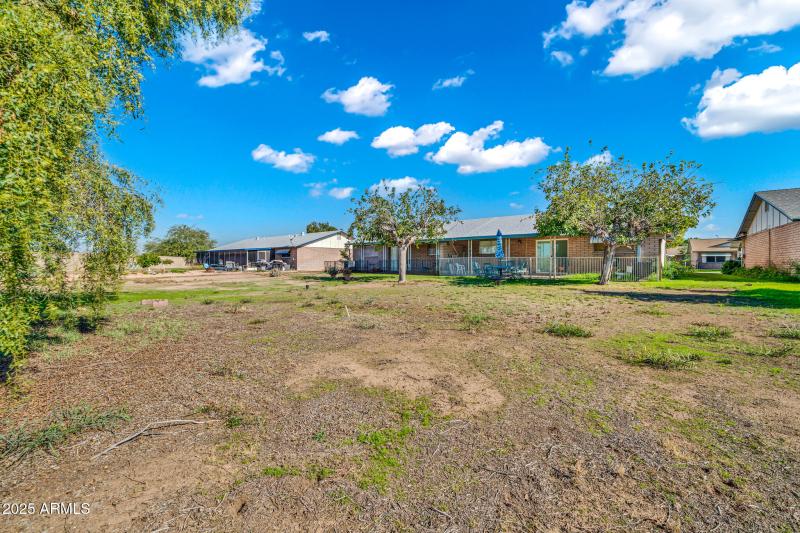 10002 N 97th Dr-32_(2048)