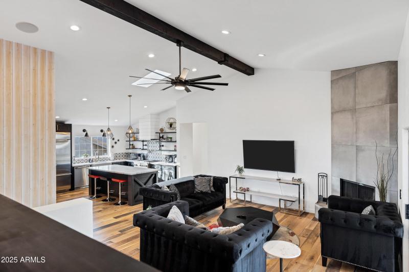 15444 E Sunburst Dr-17