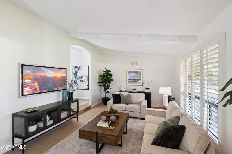 4-web-or-mls-15-e-kathleen-rd