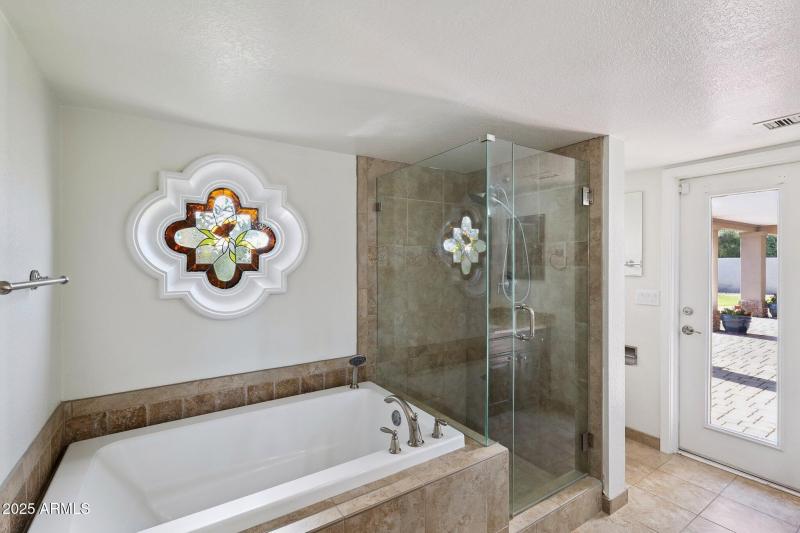 22-web-or-mls-15-e-kathleen-rd