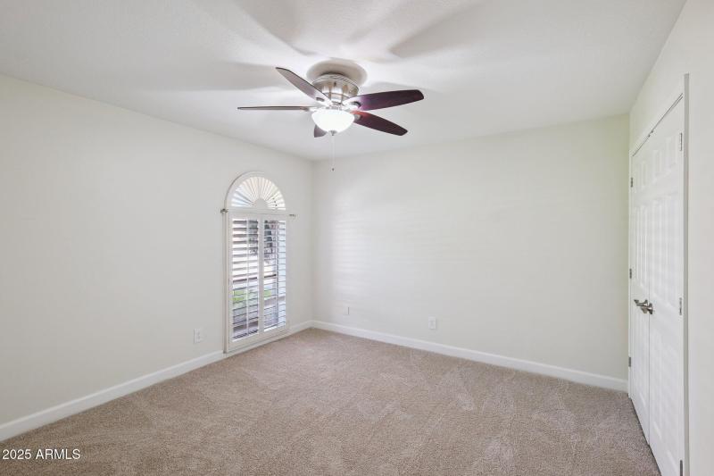 31-web-or-mls-15-e-kathleen-rd