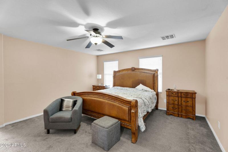 20-web-or-mls-2837 N Mystic Ct-21