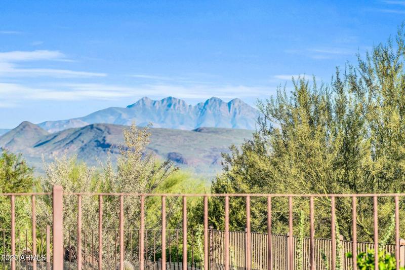 Four Peaks Mountain Views