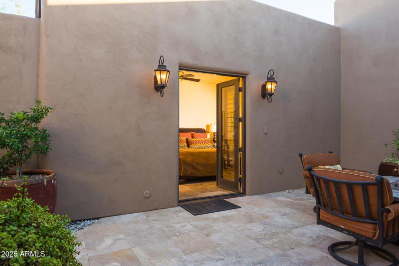 Courtyard entrance to the casita