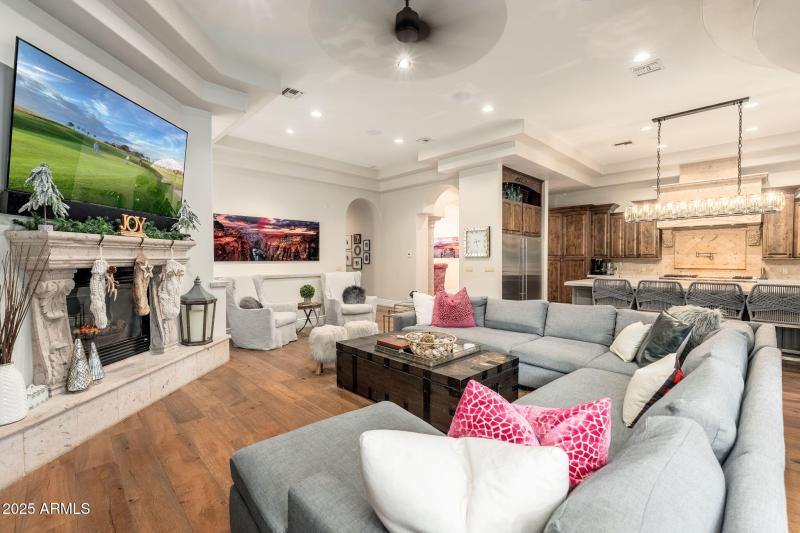 2196 E Champagne Pl - 16