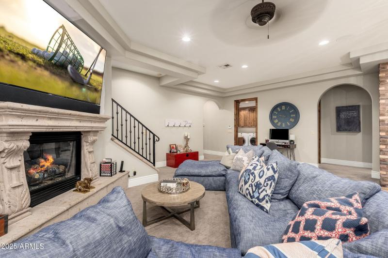 2196 E Champagne Pl - 43