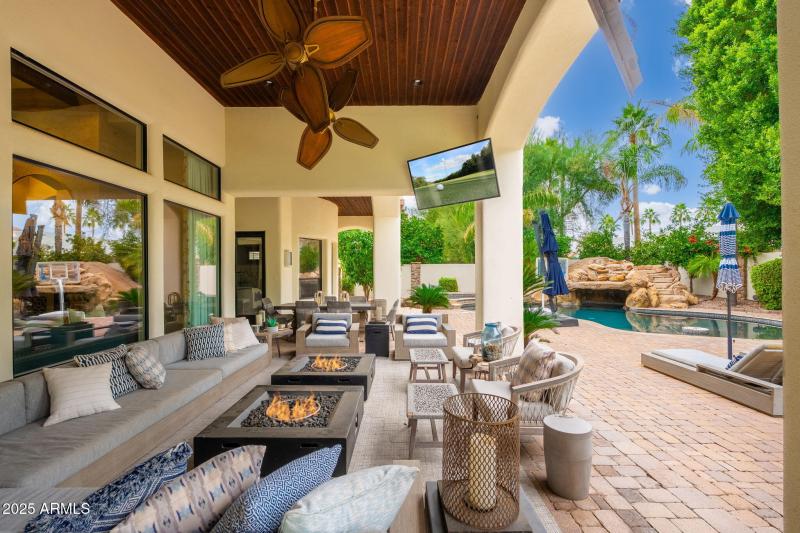 2196 E Champagne Pl - 56