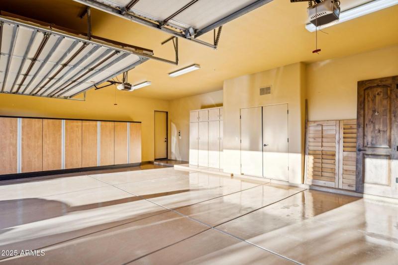 Newer garage cabinets, w/epoxy floor