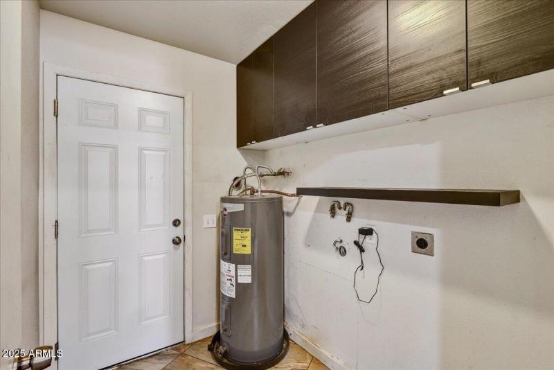 15-Laundry Room