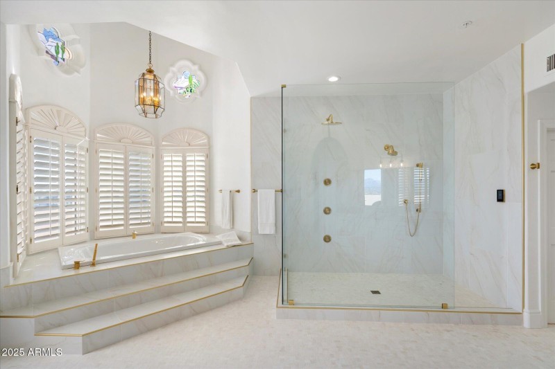 Luxury Bath with Soaking Tub