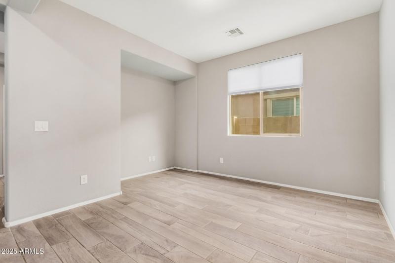 4th Bedroom/Den/Flex Room