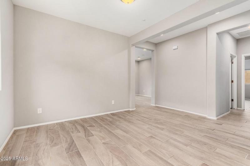 4th Bedroom/Den/Flex Room