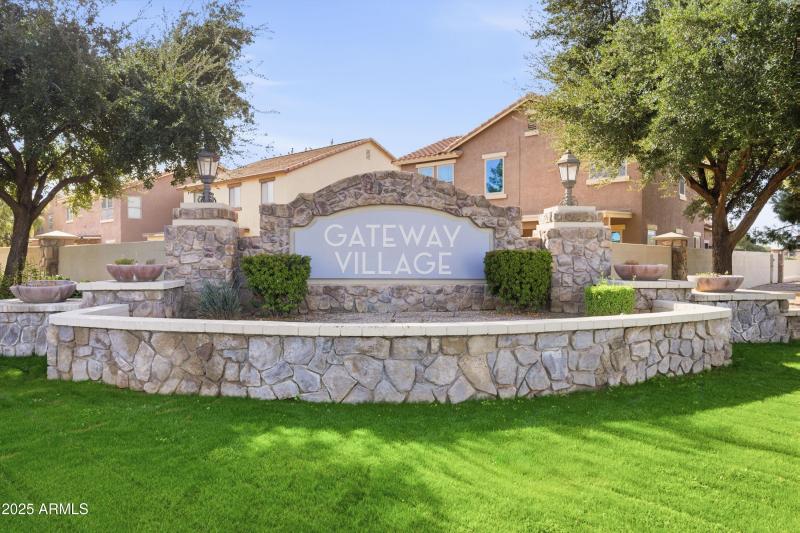 7a Gateway Village sign