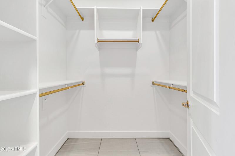 35964 N Desert Tea Dr-18