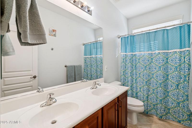 20-web-or-mls-N Sunset Dr-S2611-020